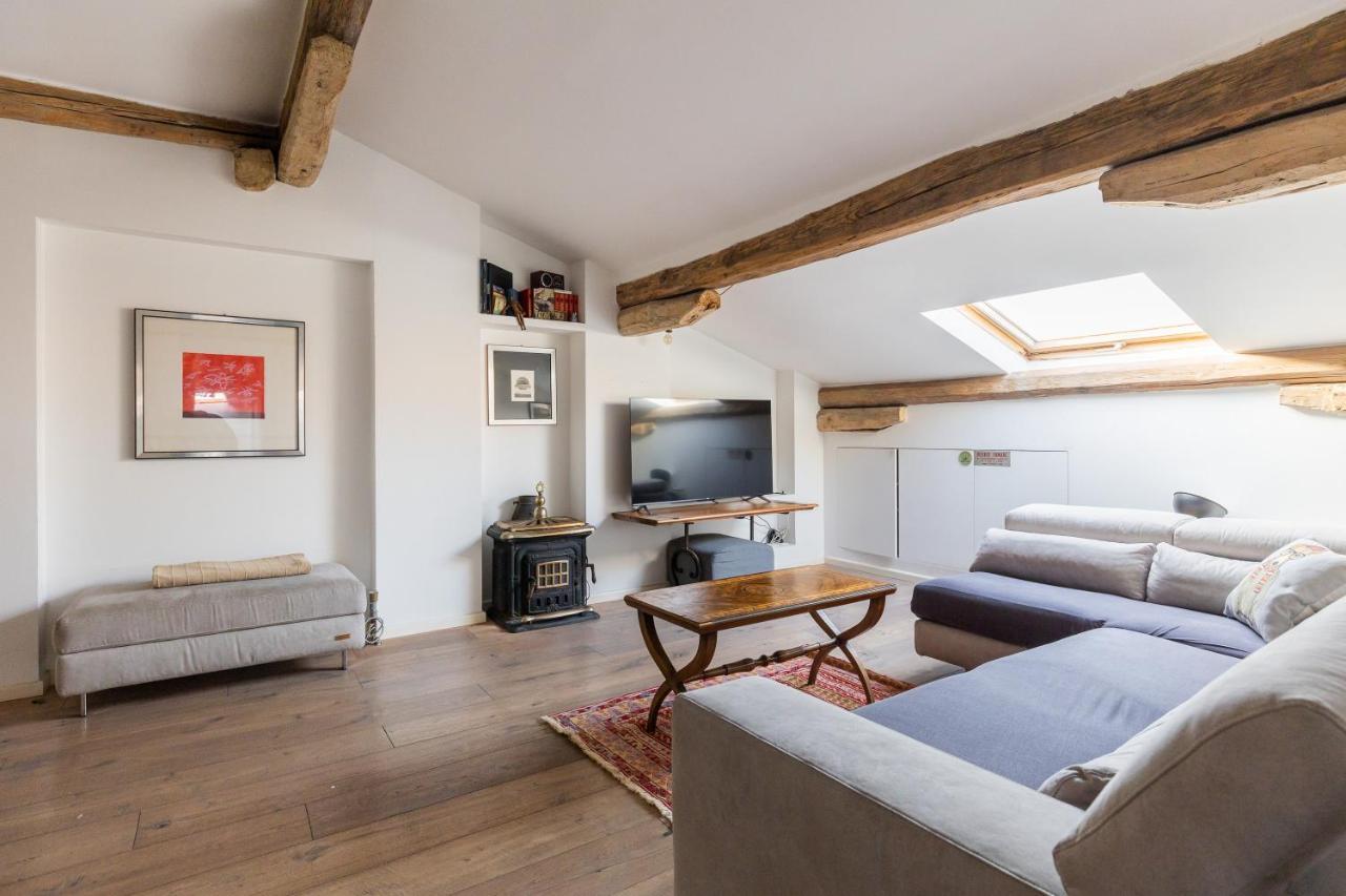 Italy Prestigious Historical Attic In Bologna Appartement Buitenkant foto